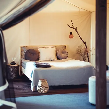 Boho Park Glamping