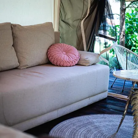 Boho Park Glamping Luxury tent Zawiszyn