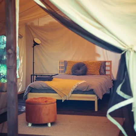 Boho Park Glamping