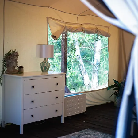 Boho Park Glamping Luxury tent Zawiszyn