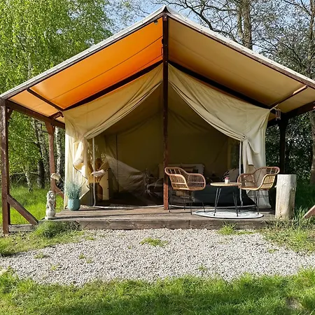 Tente de luxe Boho Park Glamping *