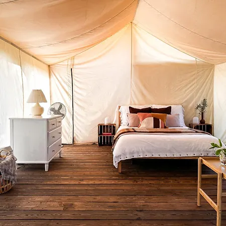 Tente de luxe Boho Park Glamping