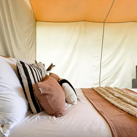 Luxe tent Boho Park Glamping Zawiszyn