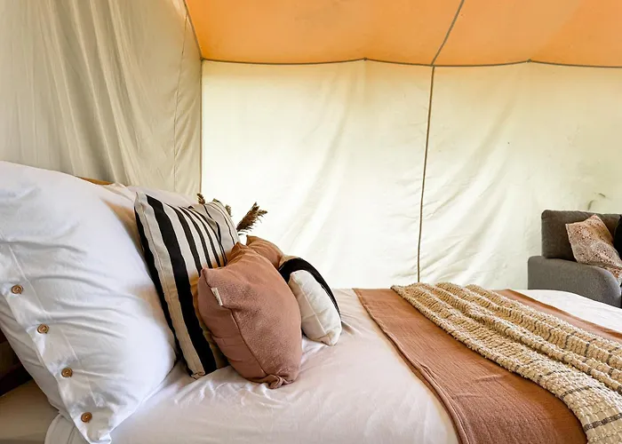 Campismo de Luxo Boho Park Glamping Zawiszyn