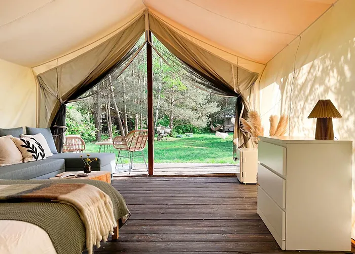 Boho Park Glamping