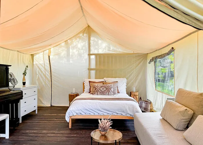 Boho Park Glamping *